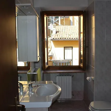 In Bardolino/gardasee 36441 Appartement *